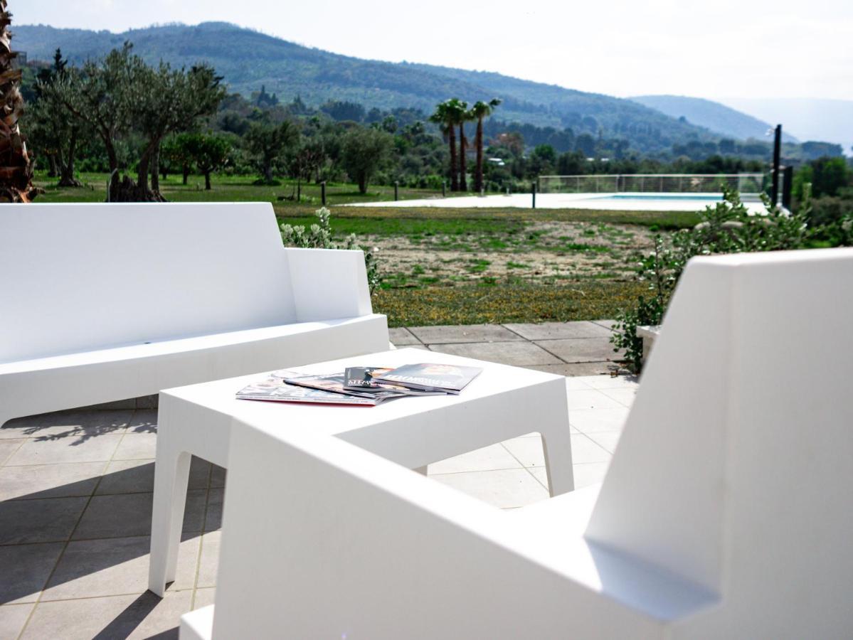 Resilienza Apartment Capo d'Orlando Ngoại thất bức ảnh