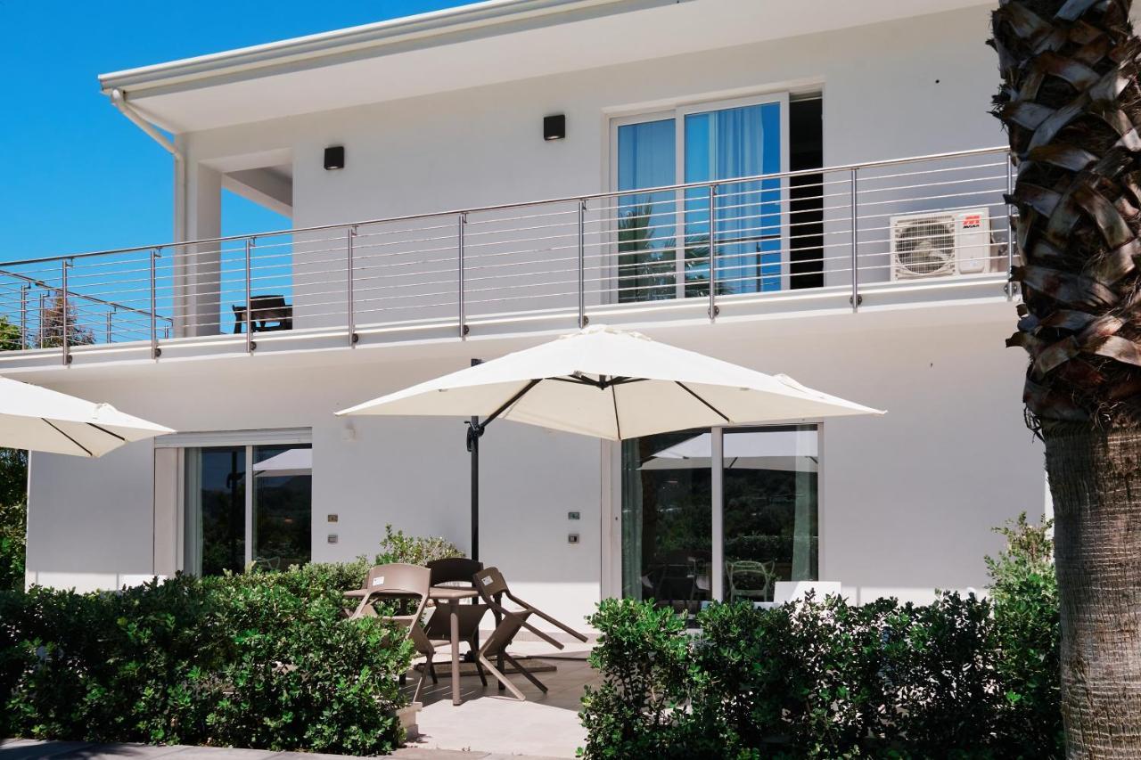 Resilienza Apartment Capo d'Orlando Ngoại thất bức ảnh